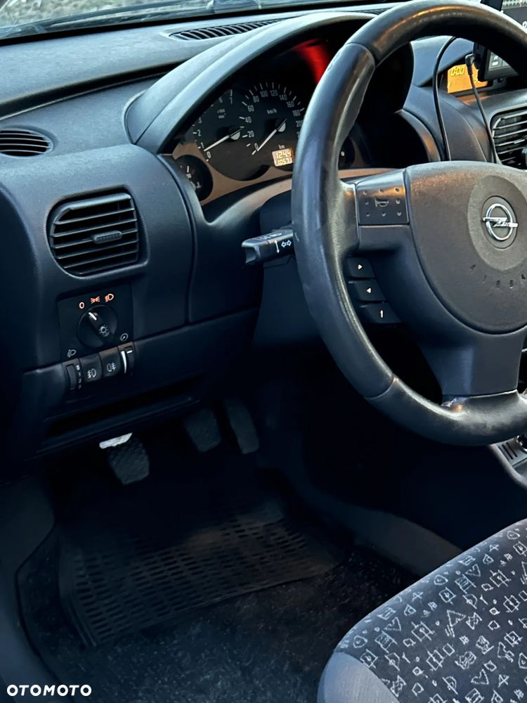 Opel Corsa 1.2 16V Elegance - 9