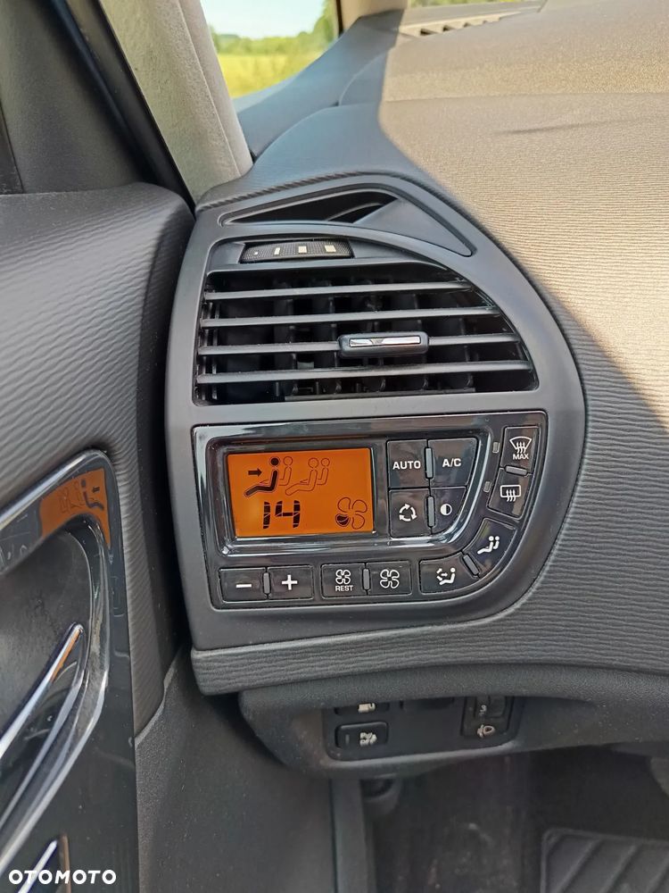 Citroën C4 THP 155 EGS6 Exclusive - 10