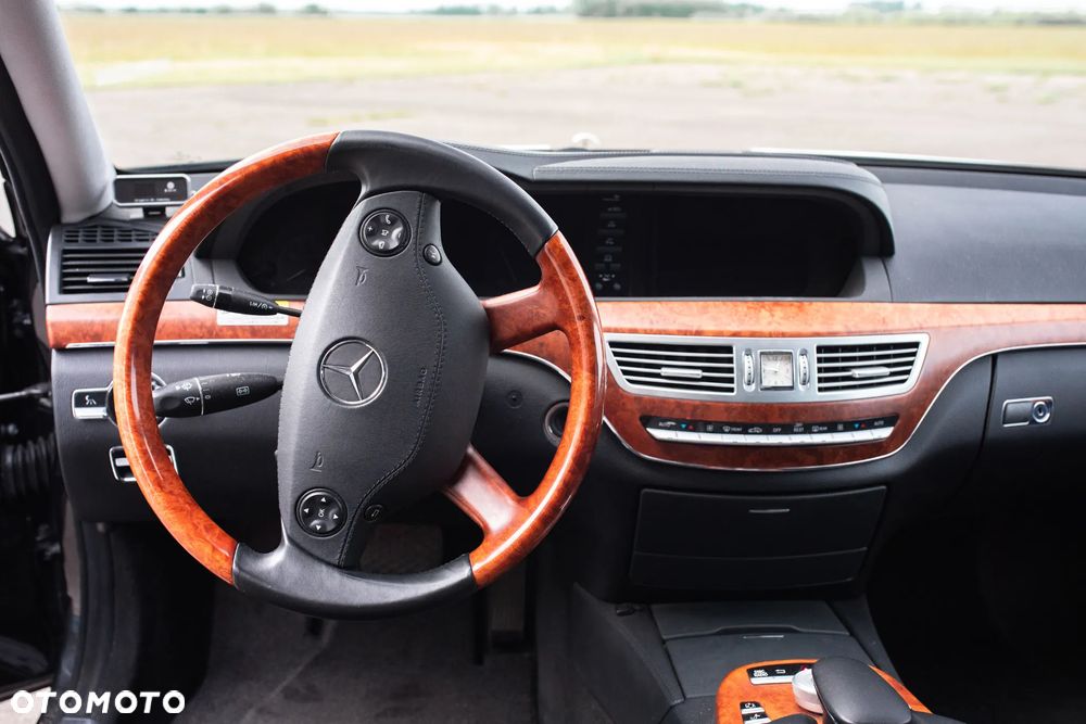 Mercedes-Benz Klasa S 500 L - 24