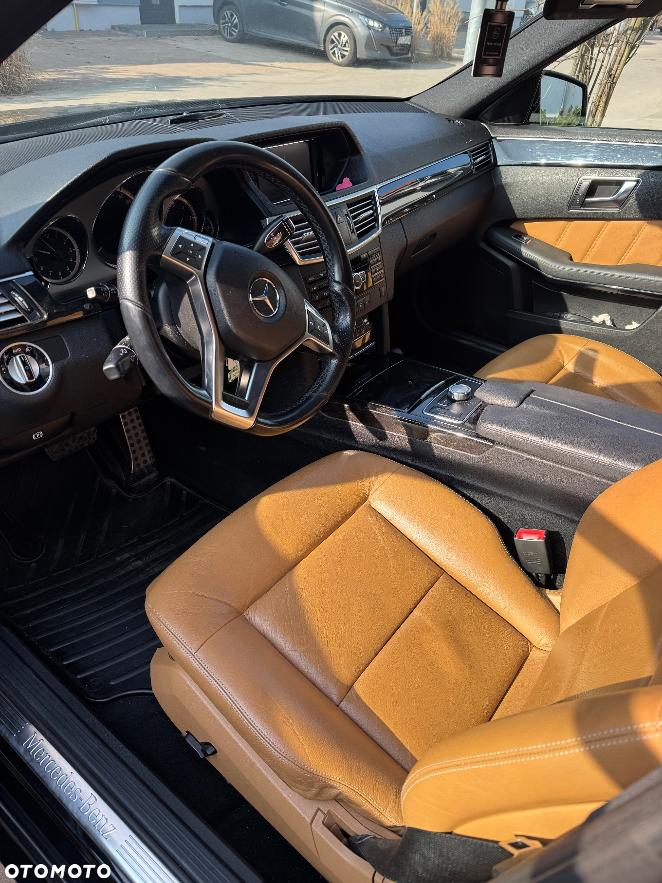 Mercedes-Benz Klasa E 350 CDI BlueEff Avantgarde - 5