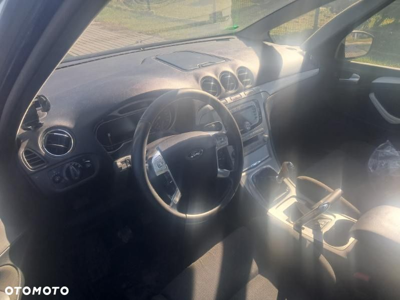 Ford S-Max - 4
