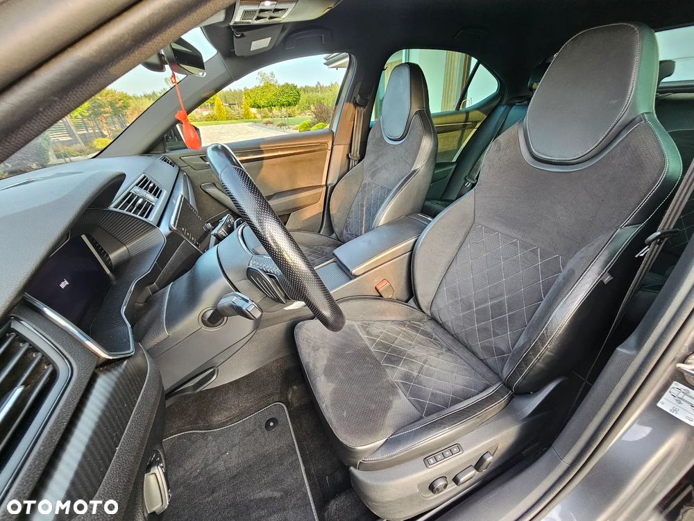 Skoda Superb 2.0 TSI Sportline DSG - 10