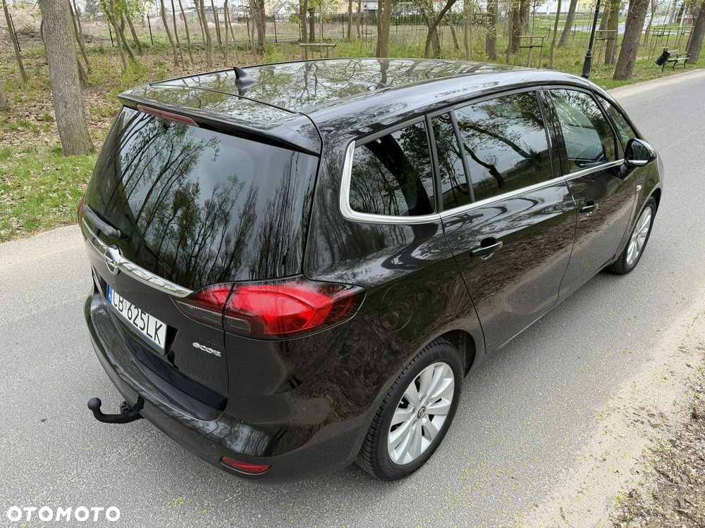 Opel Zafira - 12