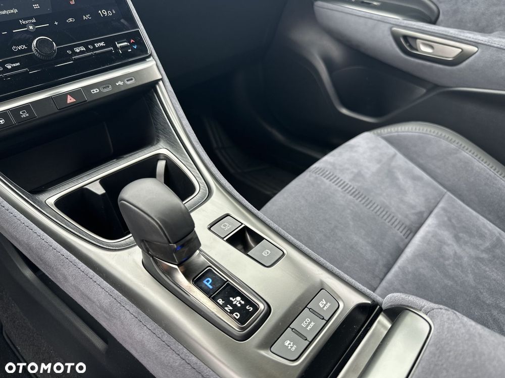 Lexus LBX 1.5 Hybrid Original Edition - 19