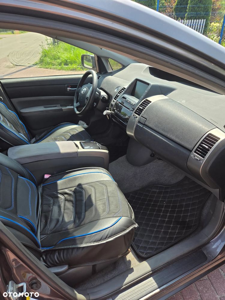 Toyota Prius - 7