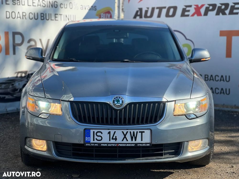 Skoda Superb 2.0 TDI Ambition DSG - 10