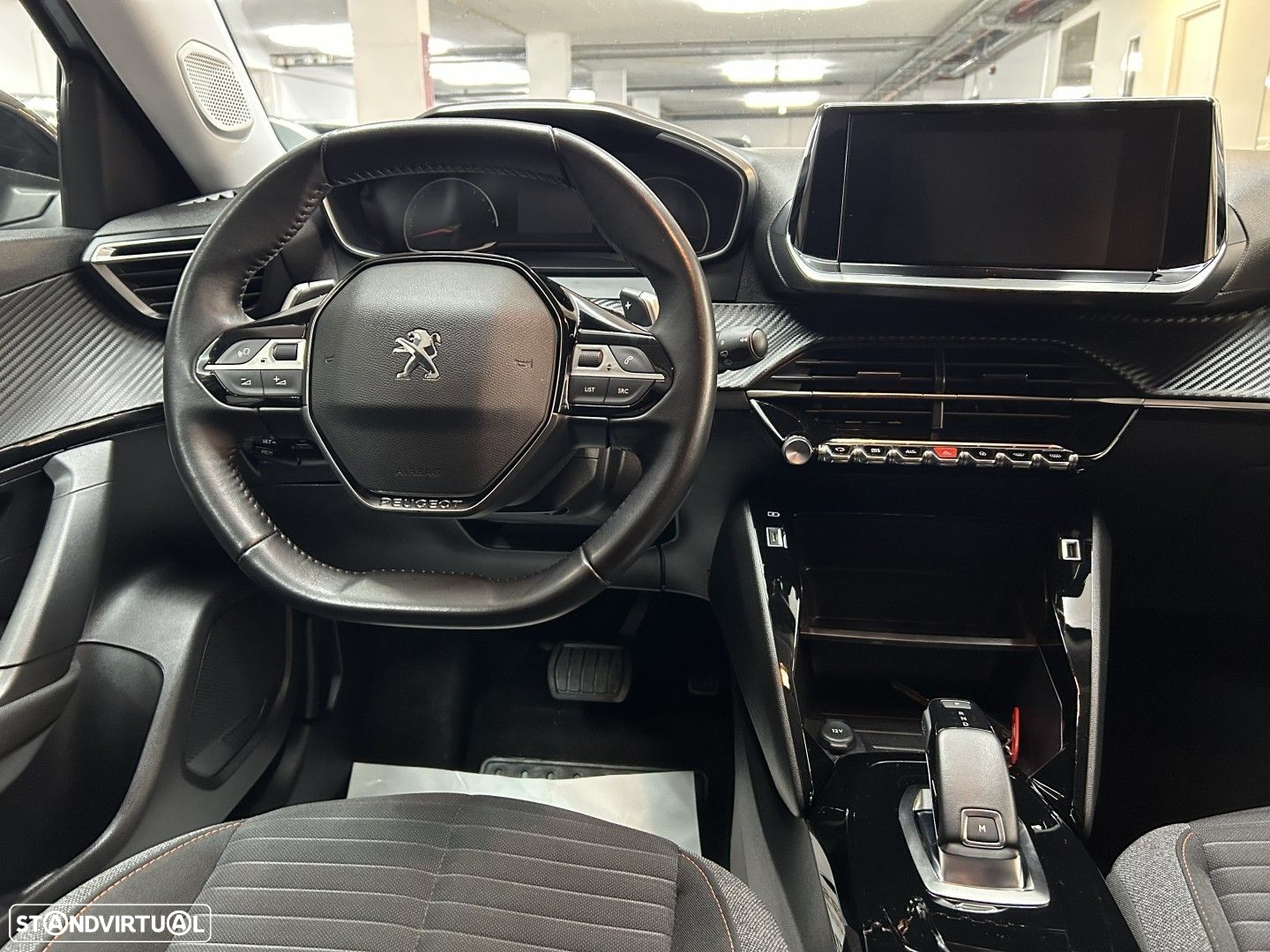 Peugeot 2008 1.2 PureTech Active EAT8 - 15