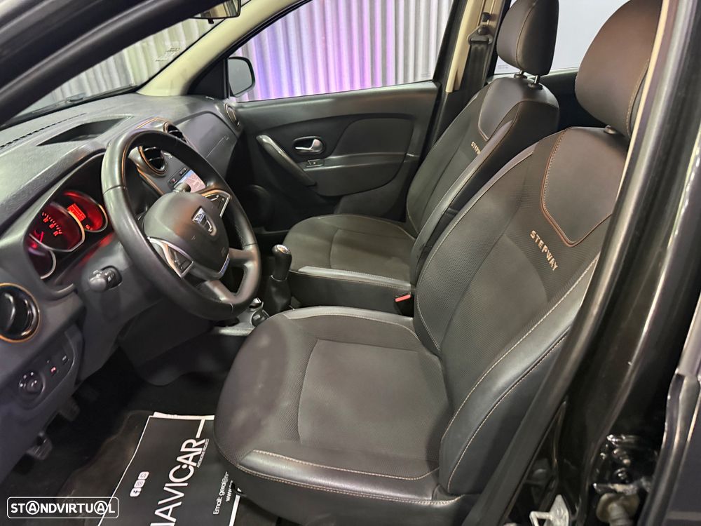 Dacia Sandero 0.9 TCe Stepway - 10