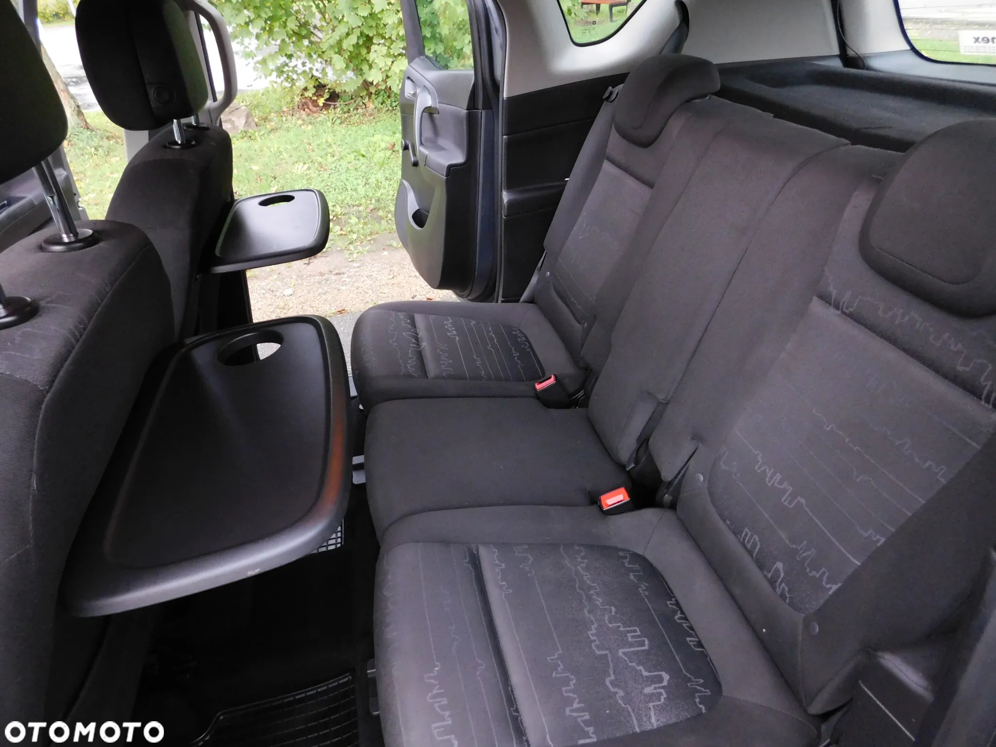 Opel Meriva - 9