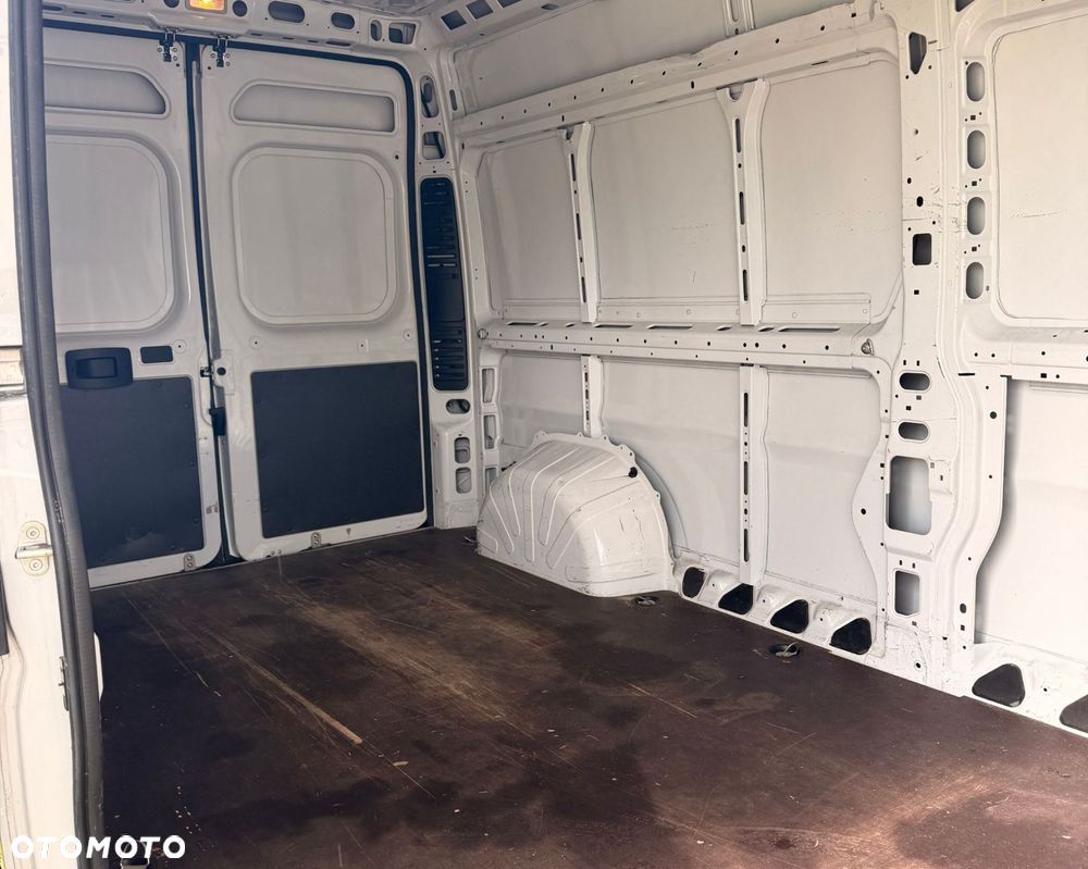 Opel movano - 13