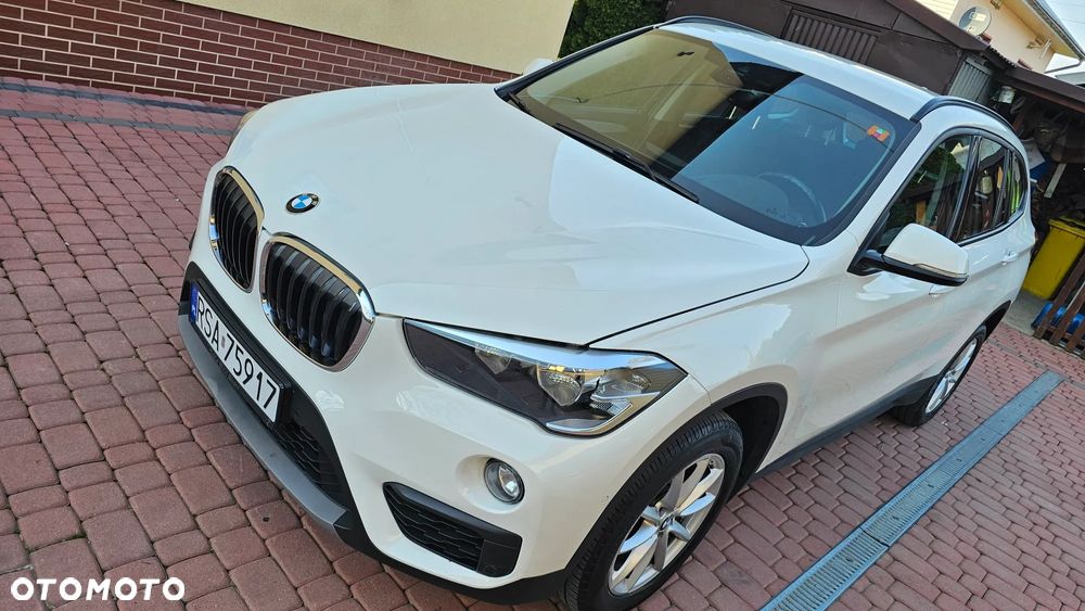 BMW X1 sDrive18d xLine - 10
