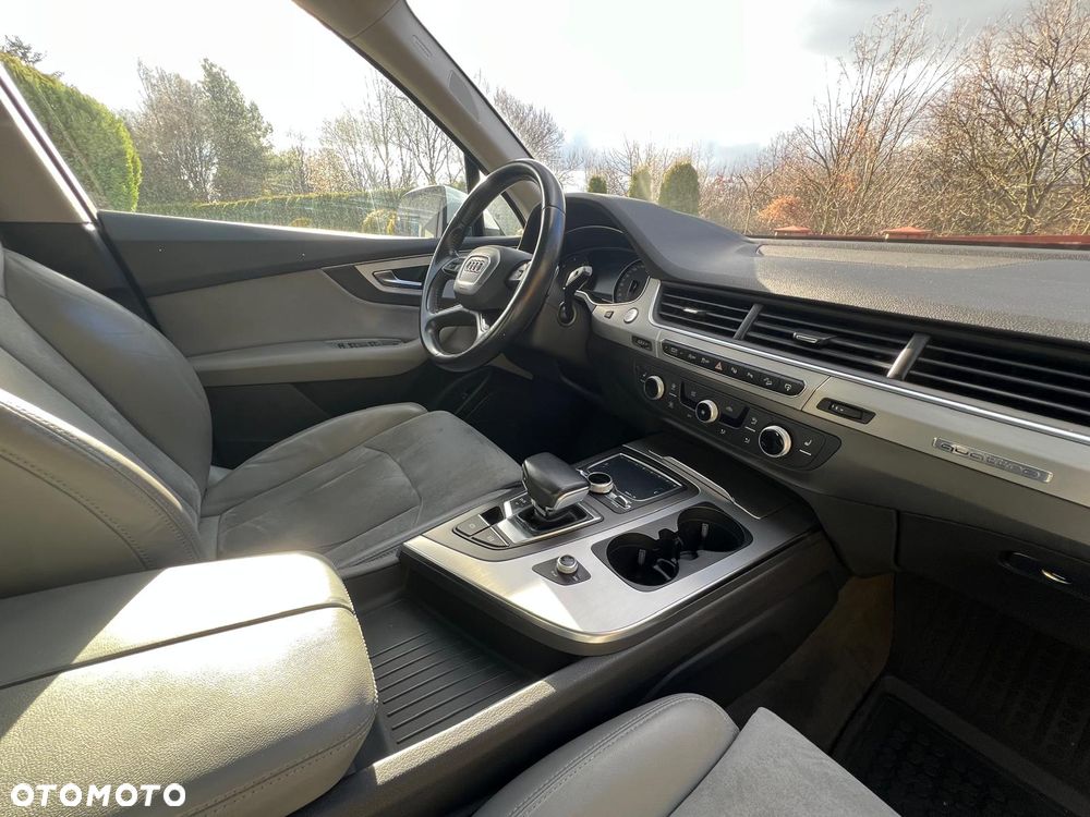 Audi Q7 - 13