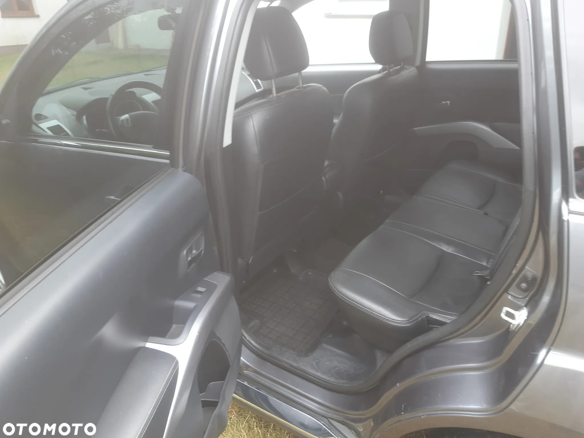Peugeot 4007 HDI FAP 7-Sitzer Platinum - 9