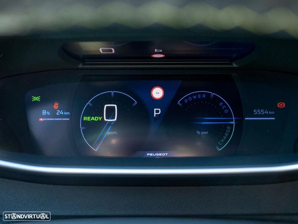Peugeot e-2008 54 kWh GT - 31