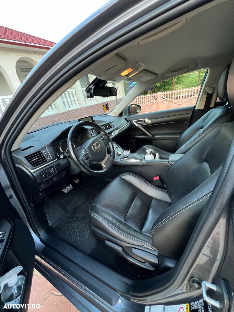 Lexus CT 200h Aut. Limited Edition - 4