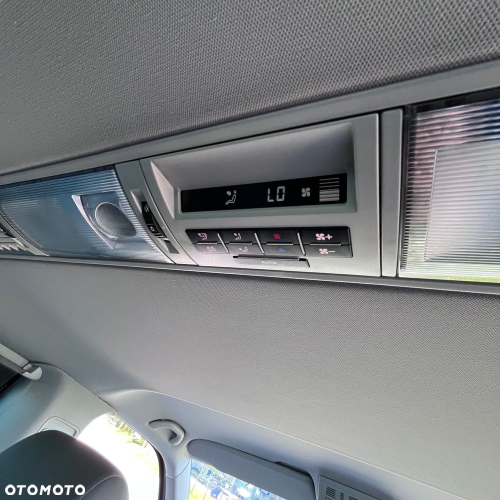 Volkswagen Caravelle L2 Comfortline - 28