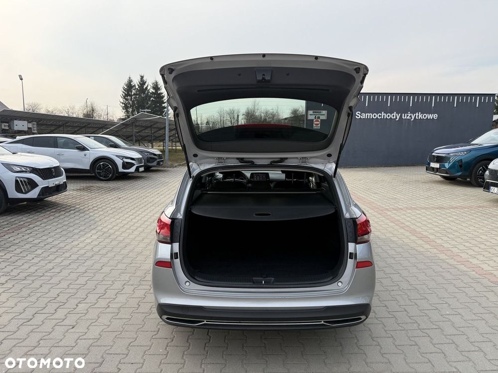 Hyundai i30 1.5 DPI Comfort - 28