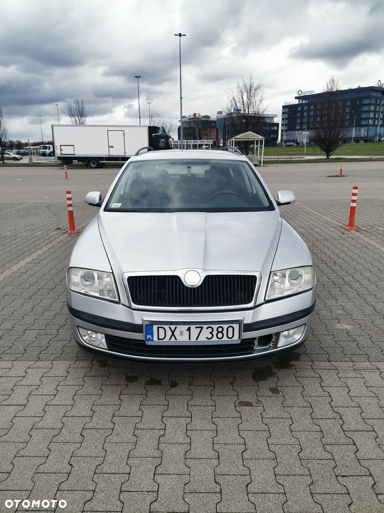 Skoda Octavia 1.6 Classic - 4