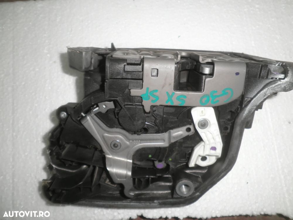 Broasca usa stanga / dreapta spate BMW Seria 5 G30 7477698 7477697 - 5