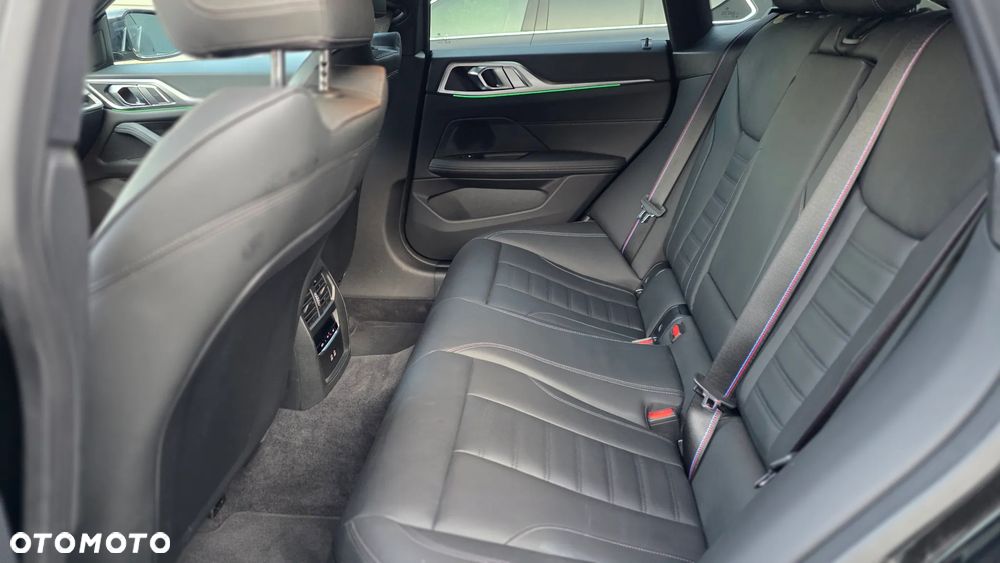 BMW Seria 4 430i xDrive M Sport - 26