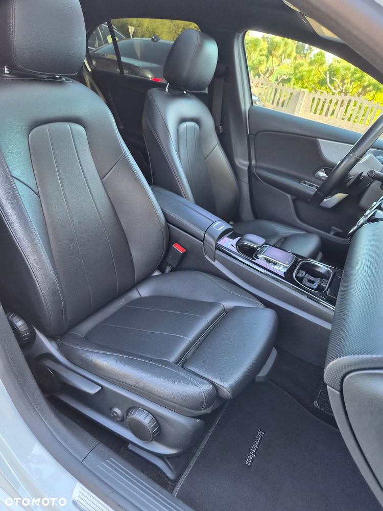 Mercedes-Benz Klasa A 250 4-Matic 7G-DCT - 15
