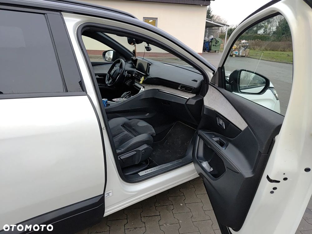 Peugeot 5008 2.0 BlueHDi GT Pack S&S EAT8 - 9