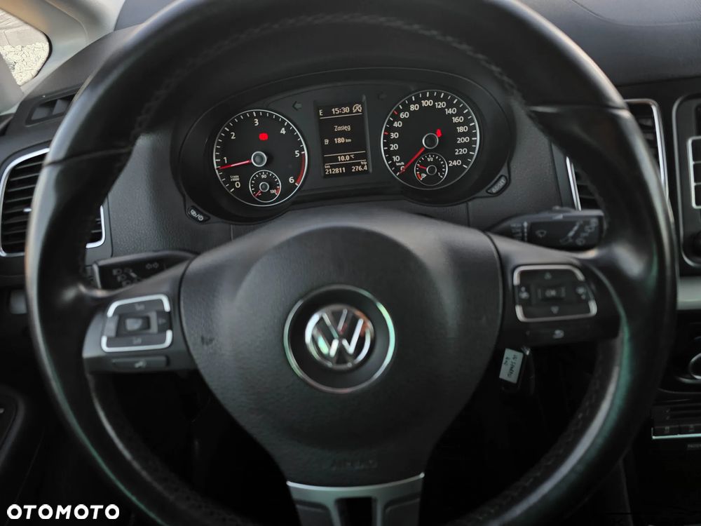 Volkswagen Sharan 2.0 TDI 4MOTION BlueMotion Technology Highline - 29