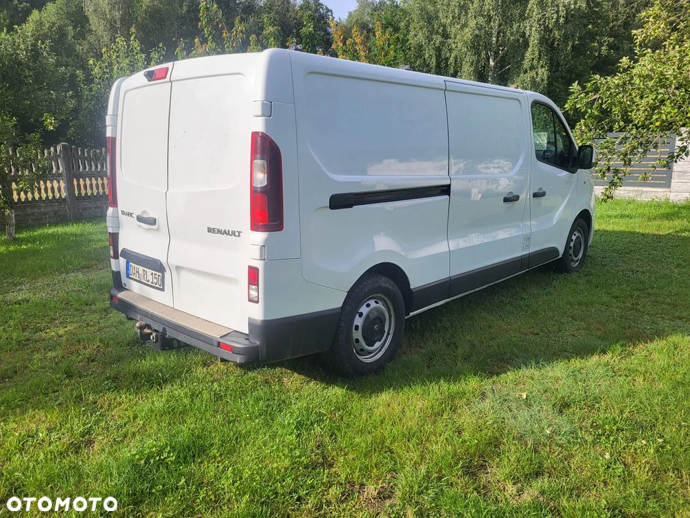 Renault Trafic - 2