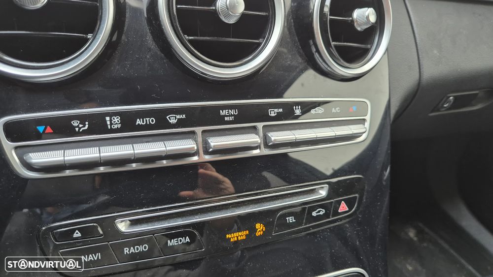 Mercedes-Benz C 350 e - 10