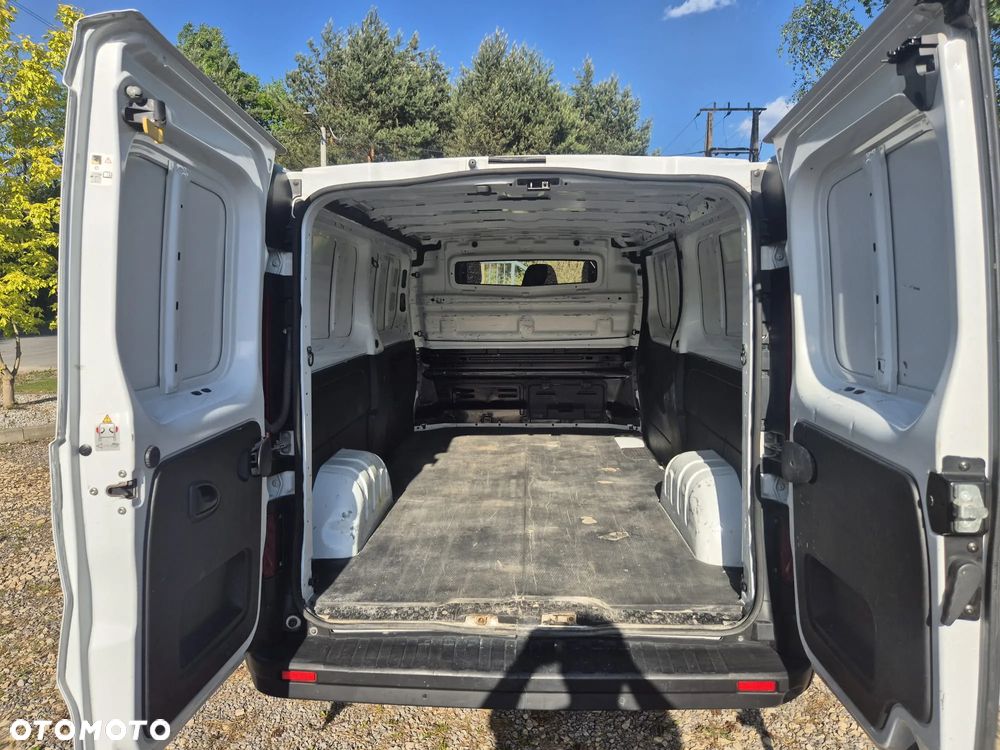 Renault TRAFIC - 10