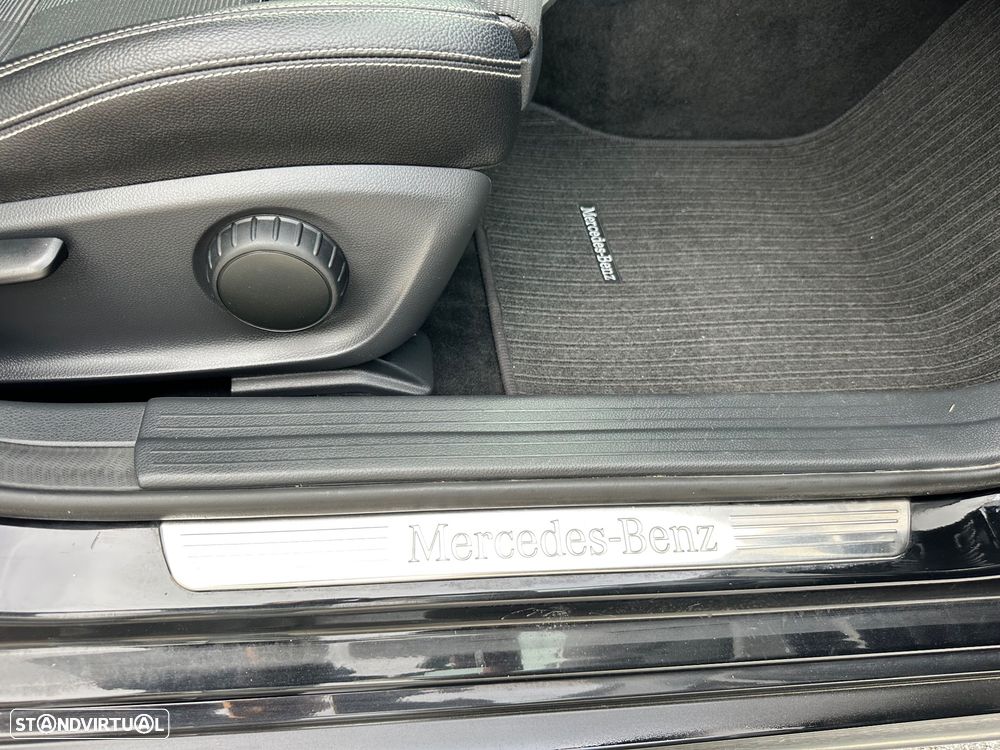 Mercedes-Benz A 180 d AMG Line - 52