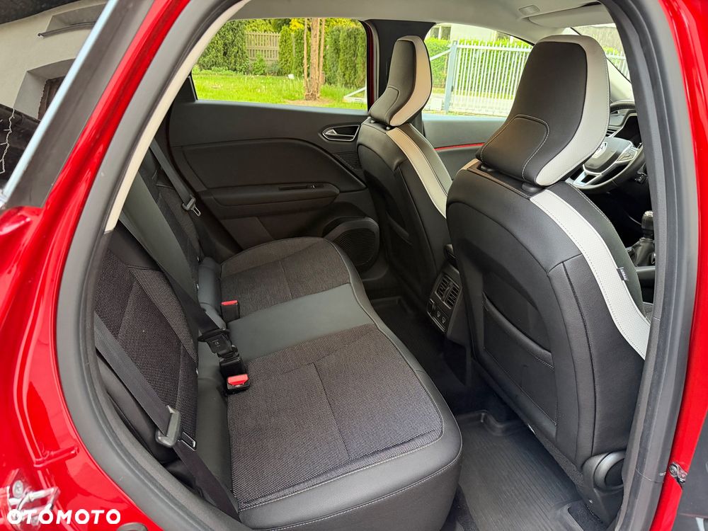 Renault Captur TCe 100 INTENS - 16