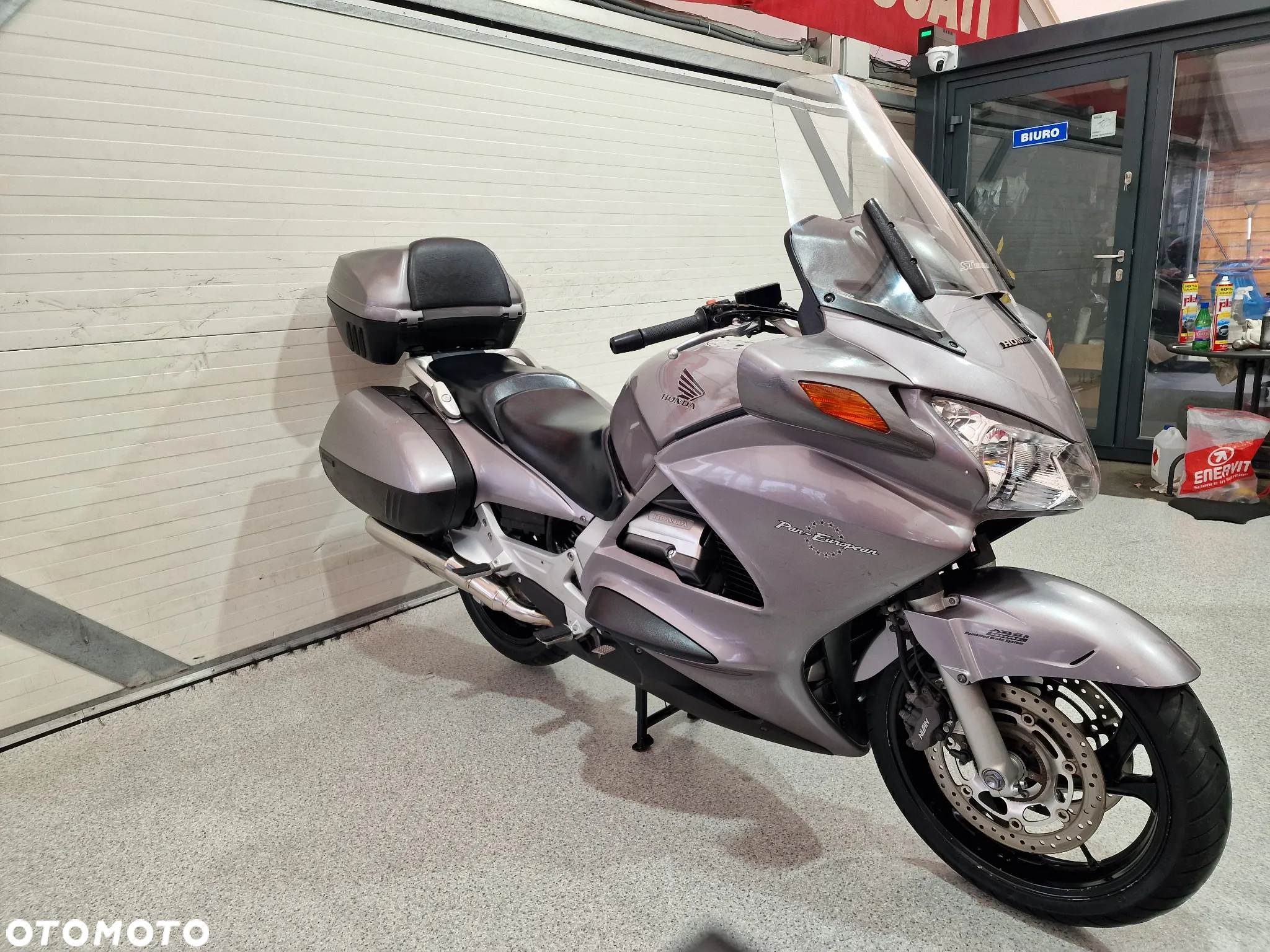Honda ST - 4