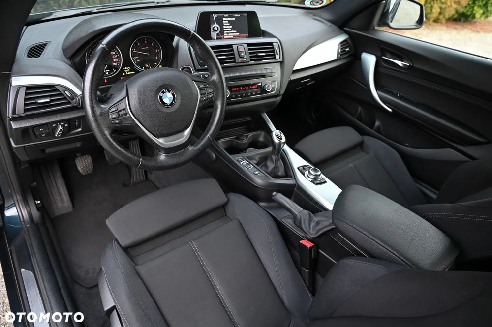 BMW Seria 1 - 25
