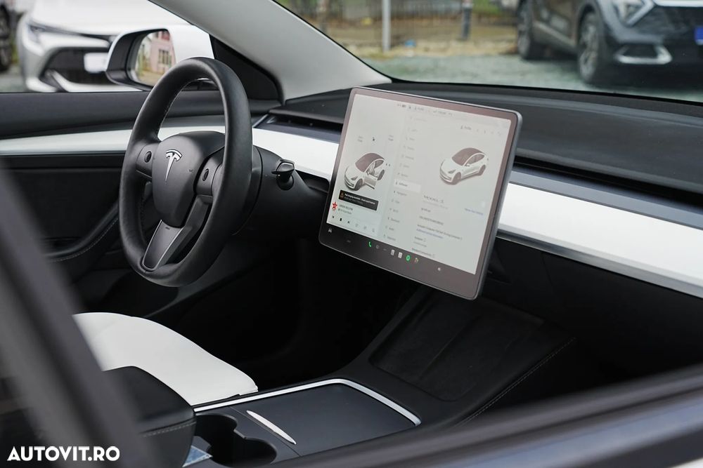 Tesla Model 3 Standard Reichweite Plus Hinterradantrieb - 15