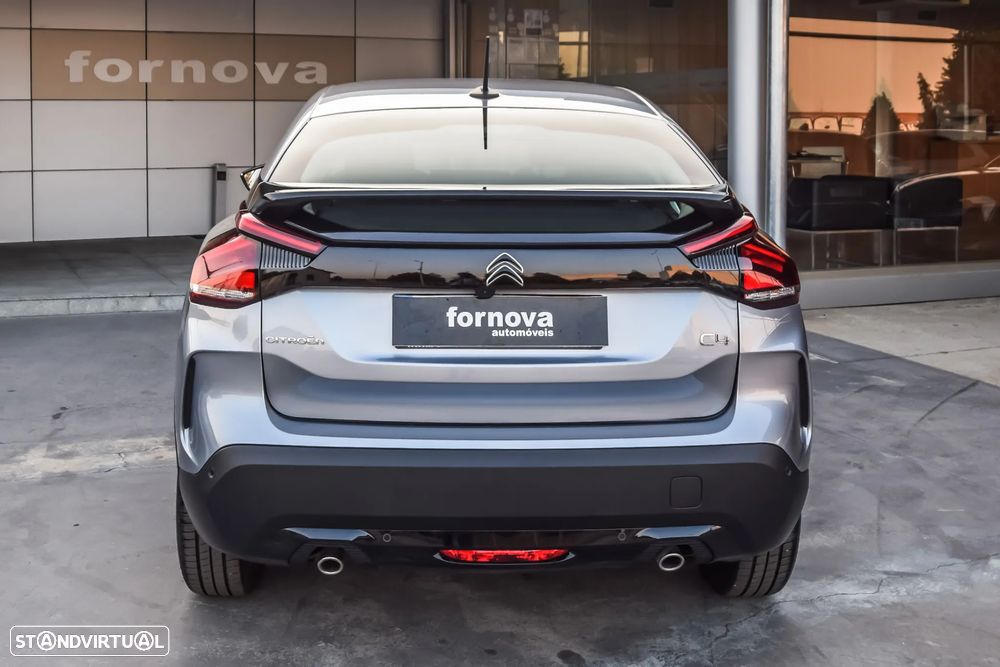 Citroën C4 1.2 PureTech Plus - 4