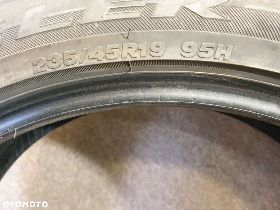 Opona Letnia BRIDGESTONE Dueler Sport 235/45 R19 - 2