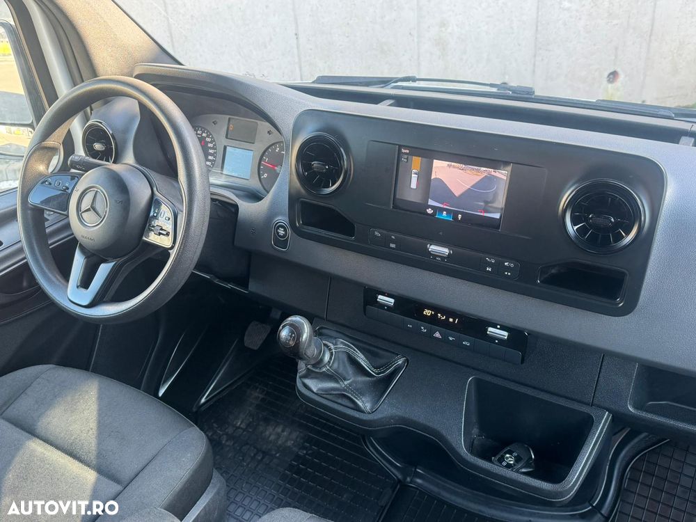 Mercedes-Benz Sprinter 316 CDI RWD 163cp 5+1 locuri - 7