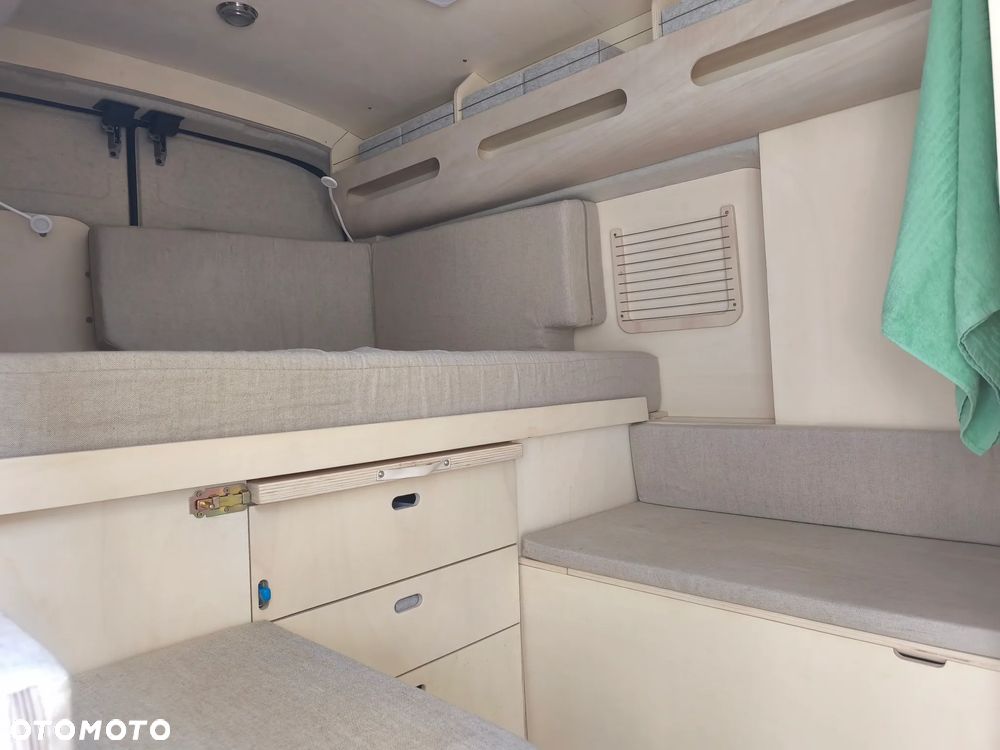Ford TRANSIT - 13