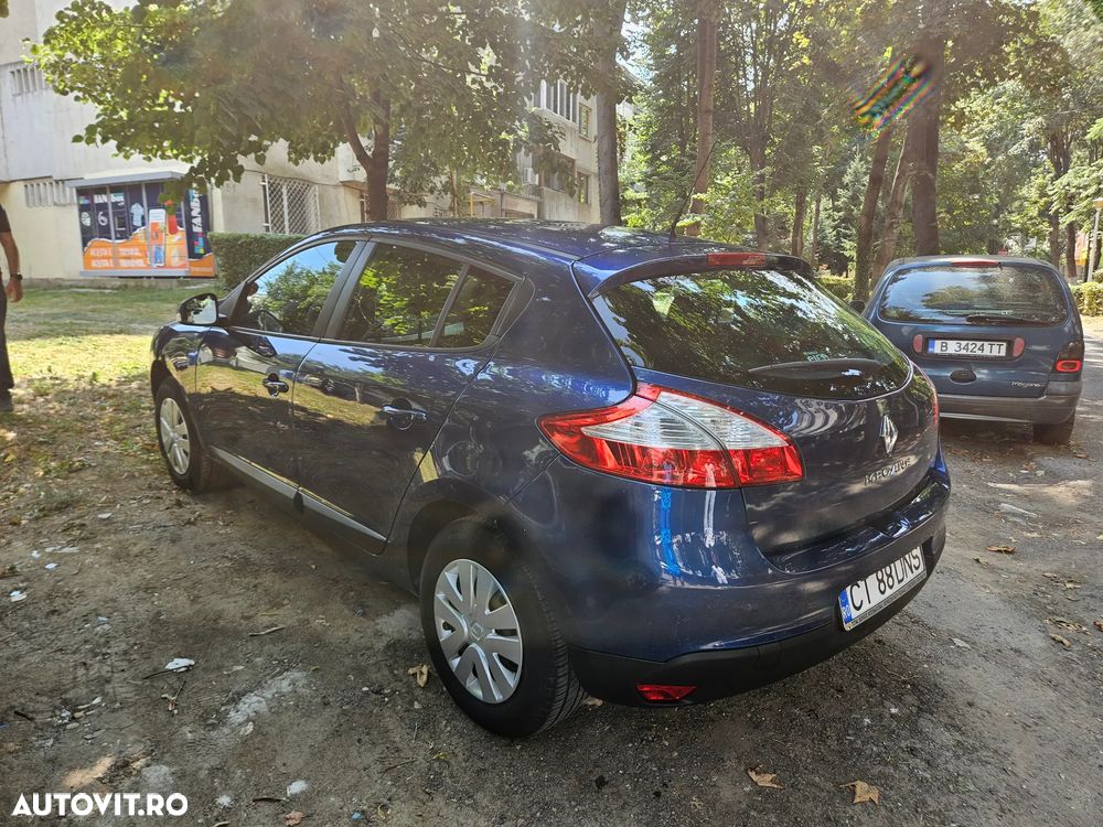 Renault Megane 1.6 16V Expression - 8