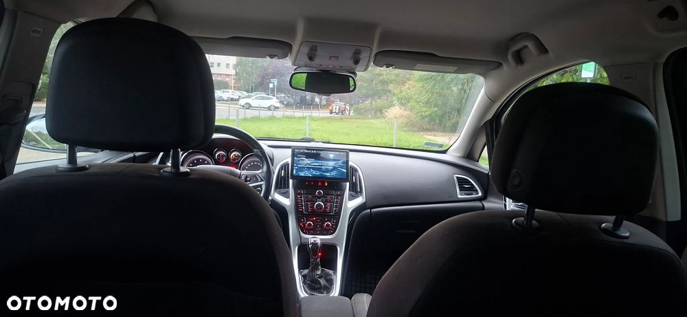 Opel Astra - 10