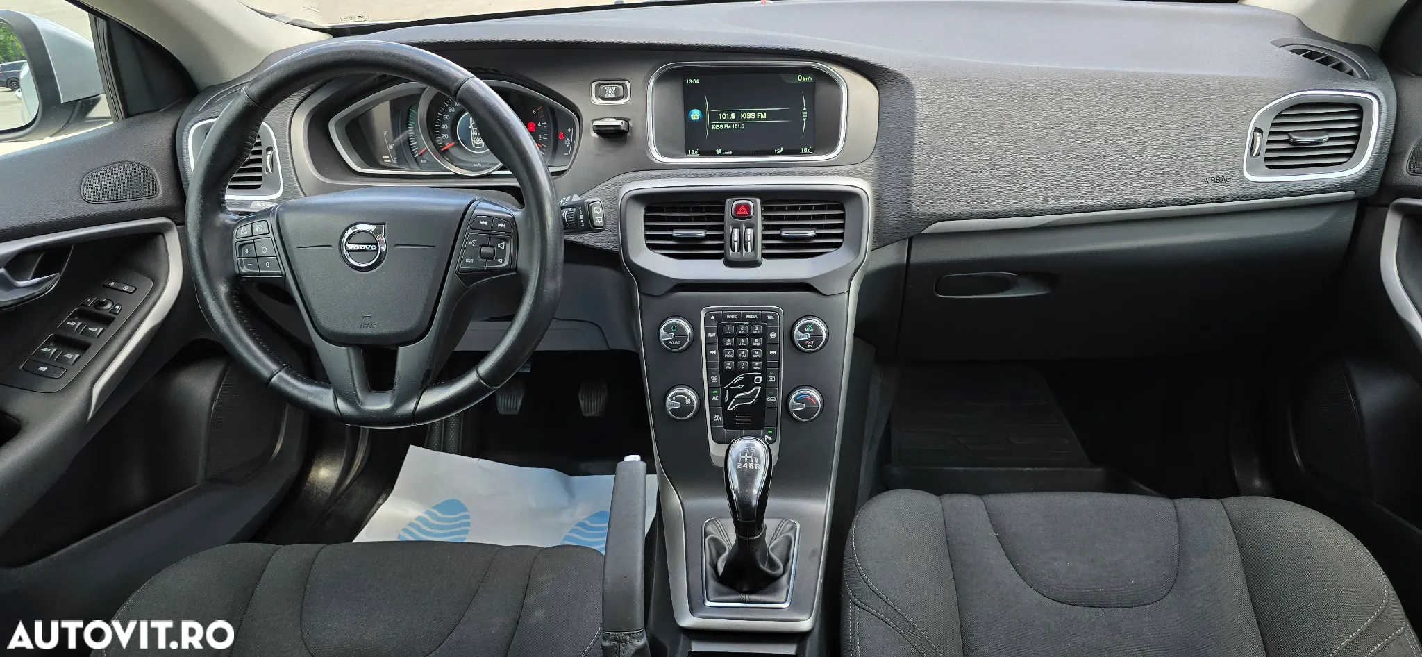 Volvo V40 D2 DRIVe Momentum - 6