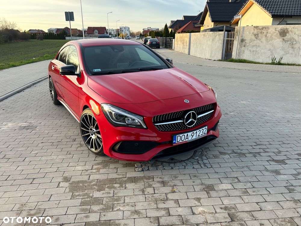 Mercedes-Benz CLA 200 7G-DCT AMG Line - 6