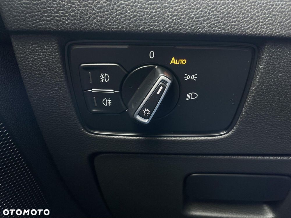 Volkswagen Passat 2.0 TSI 4Mot Elegance DSG - 33