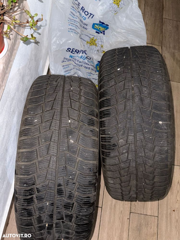 Vând cauciucuri de iarna VIKING model Wintech - 2