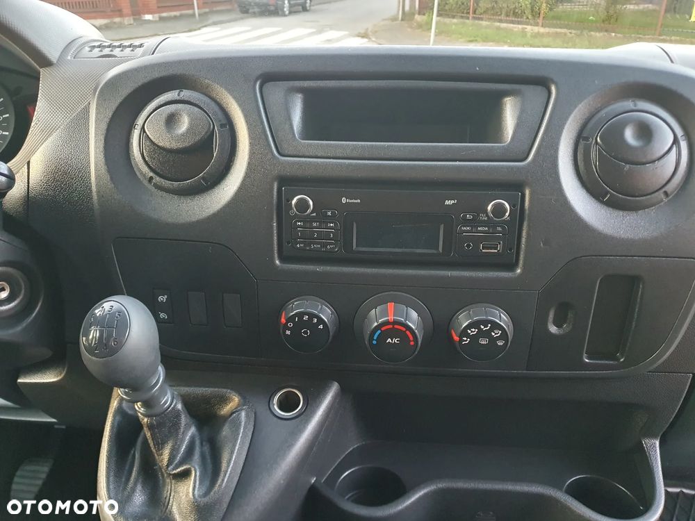 Renault Master - 18