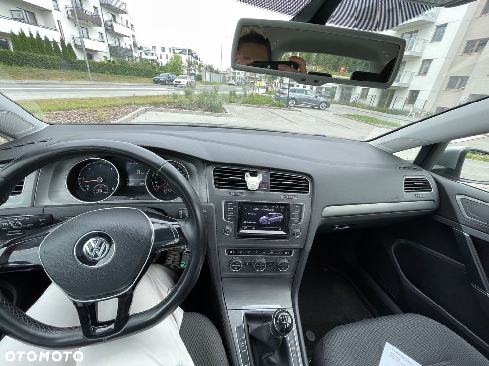 Volkswagen Golf 1.6 TDI Comfortline - 11