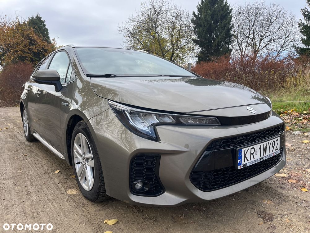 Suzuki Swace 1.8 Hybrid Elegance CVT - 1