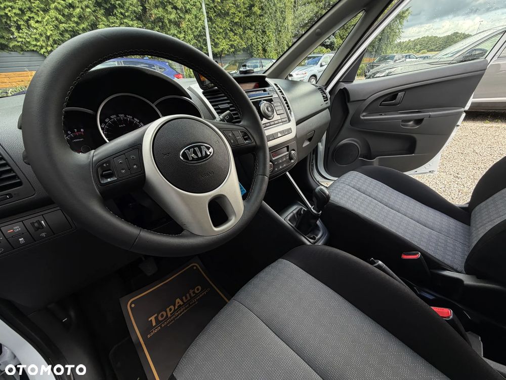 Kia Venga 1.4 CVVT ISG Vision - 19