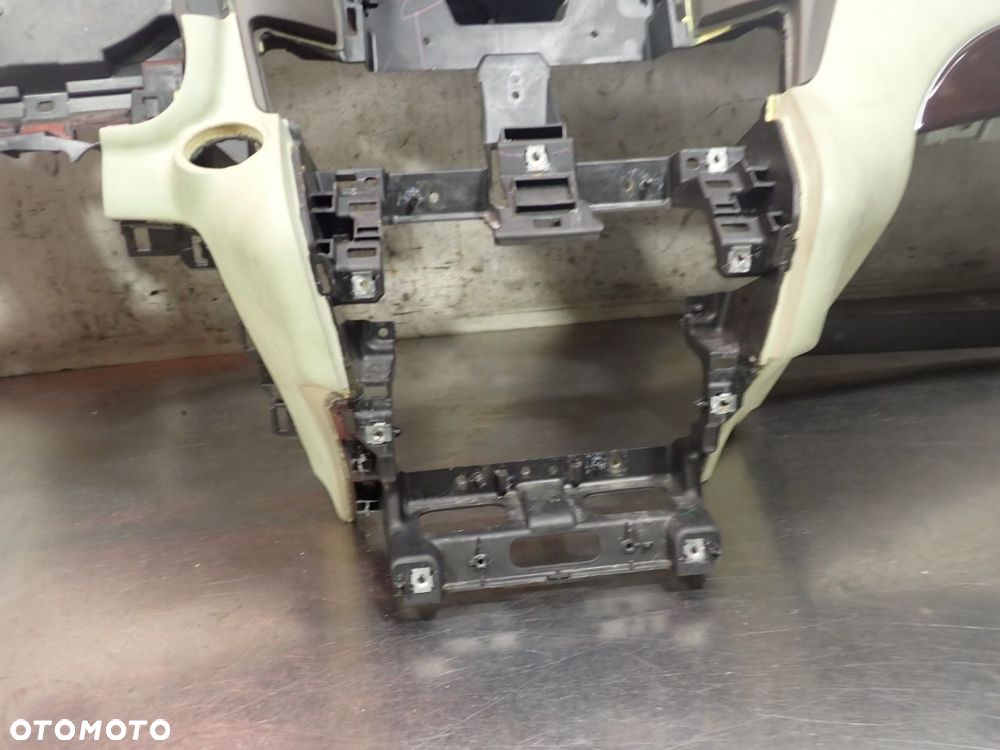 DESKA ROZDZIELCZA INFINITI M37X 68200-1MA0A - 4
